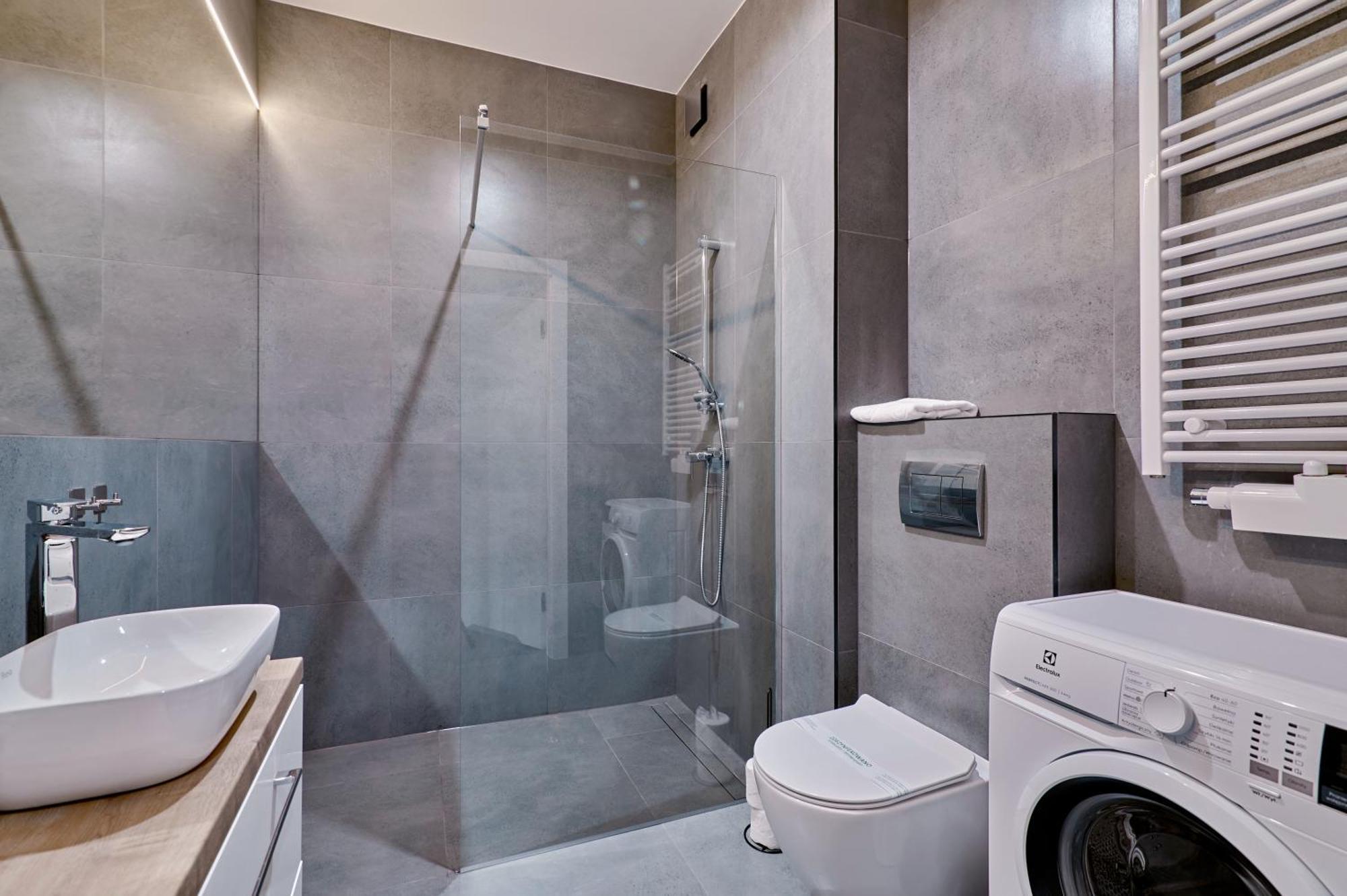 Apartament Sztuk Pieknych 10 피와 외부 사진