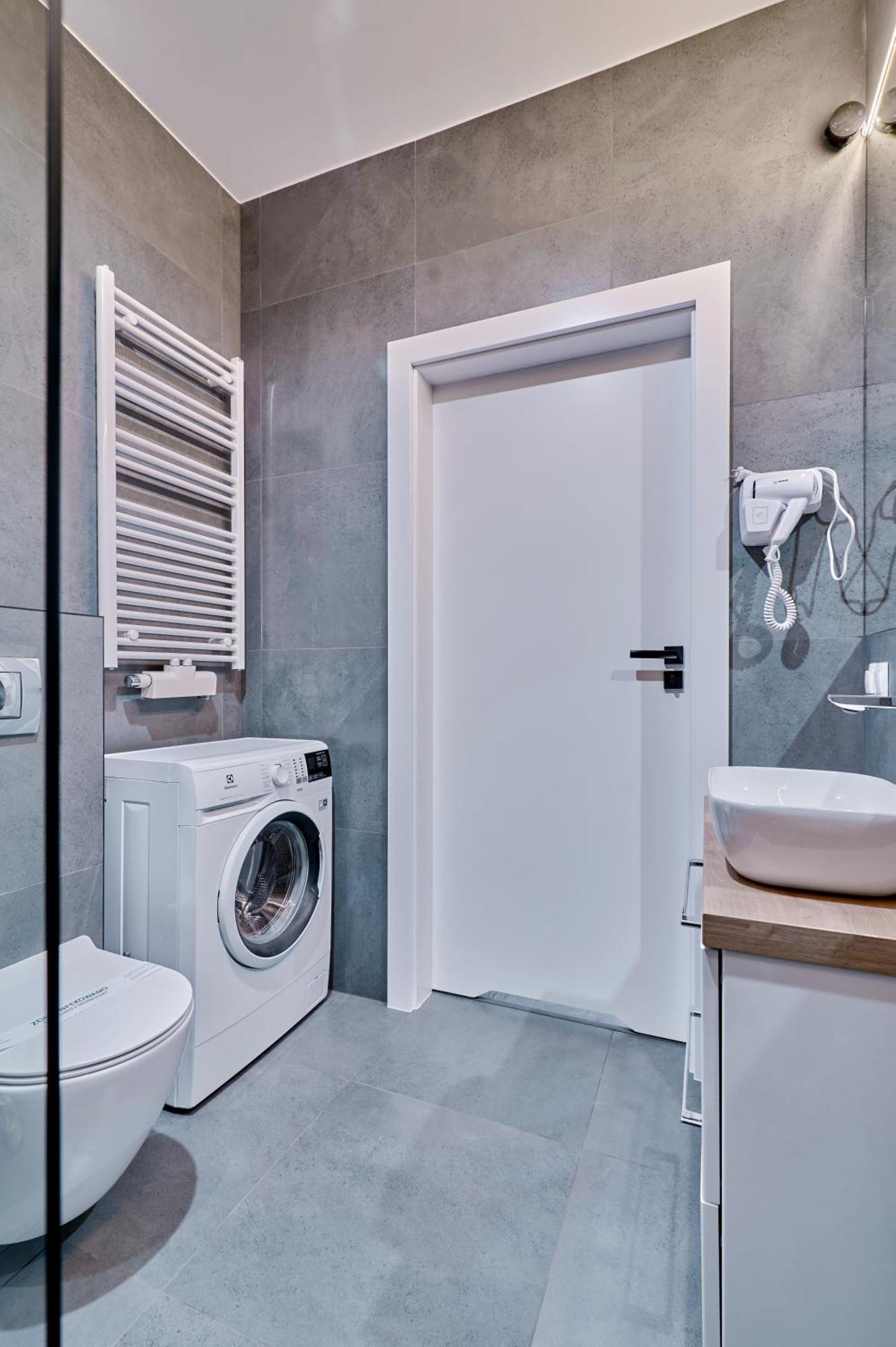 Apartament Sztuk Pieknych 10 피와 외부 사진