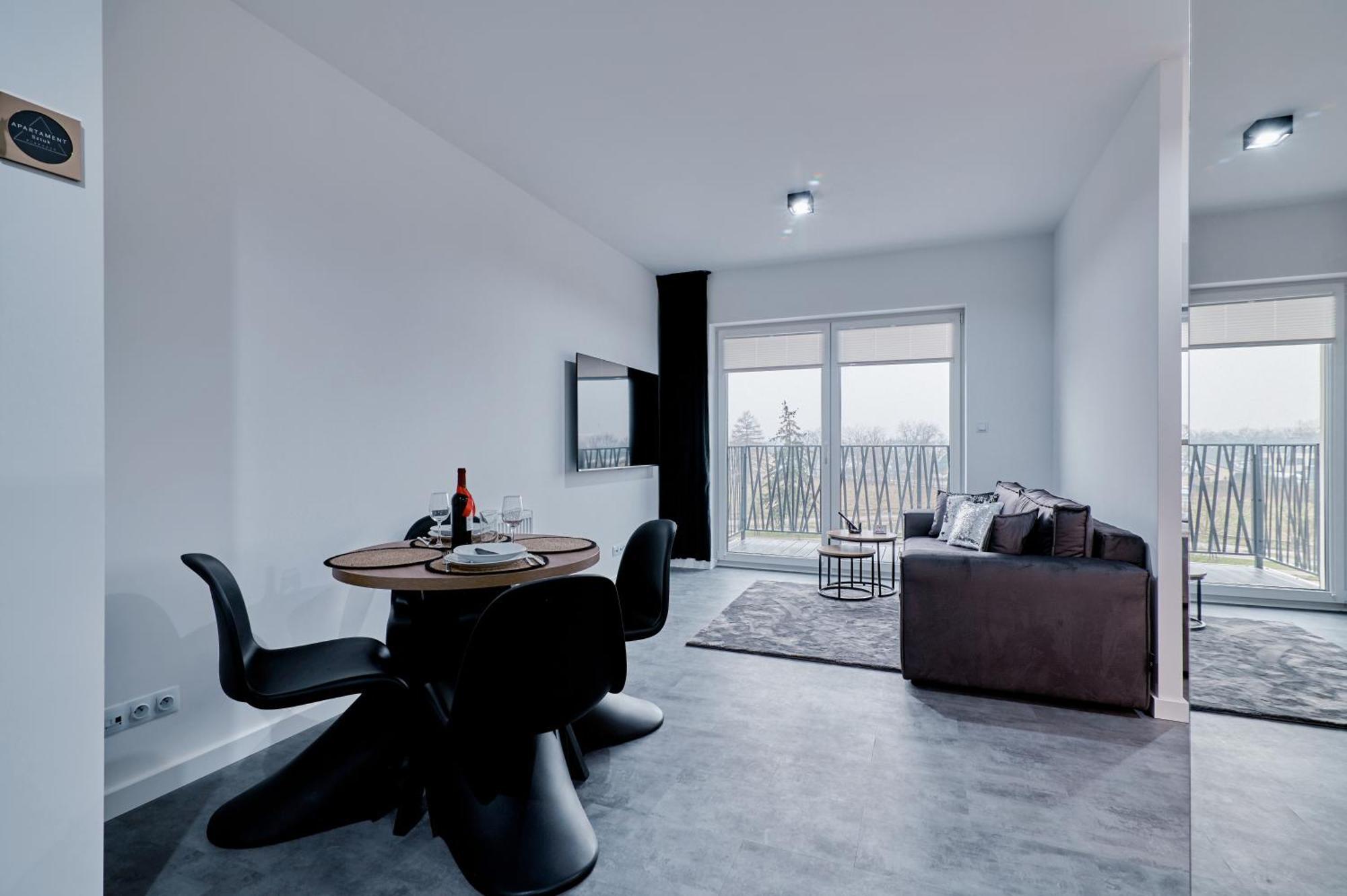 Apartament Sztuk Pieknych 10 피와 외부 사진