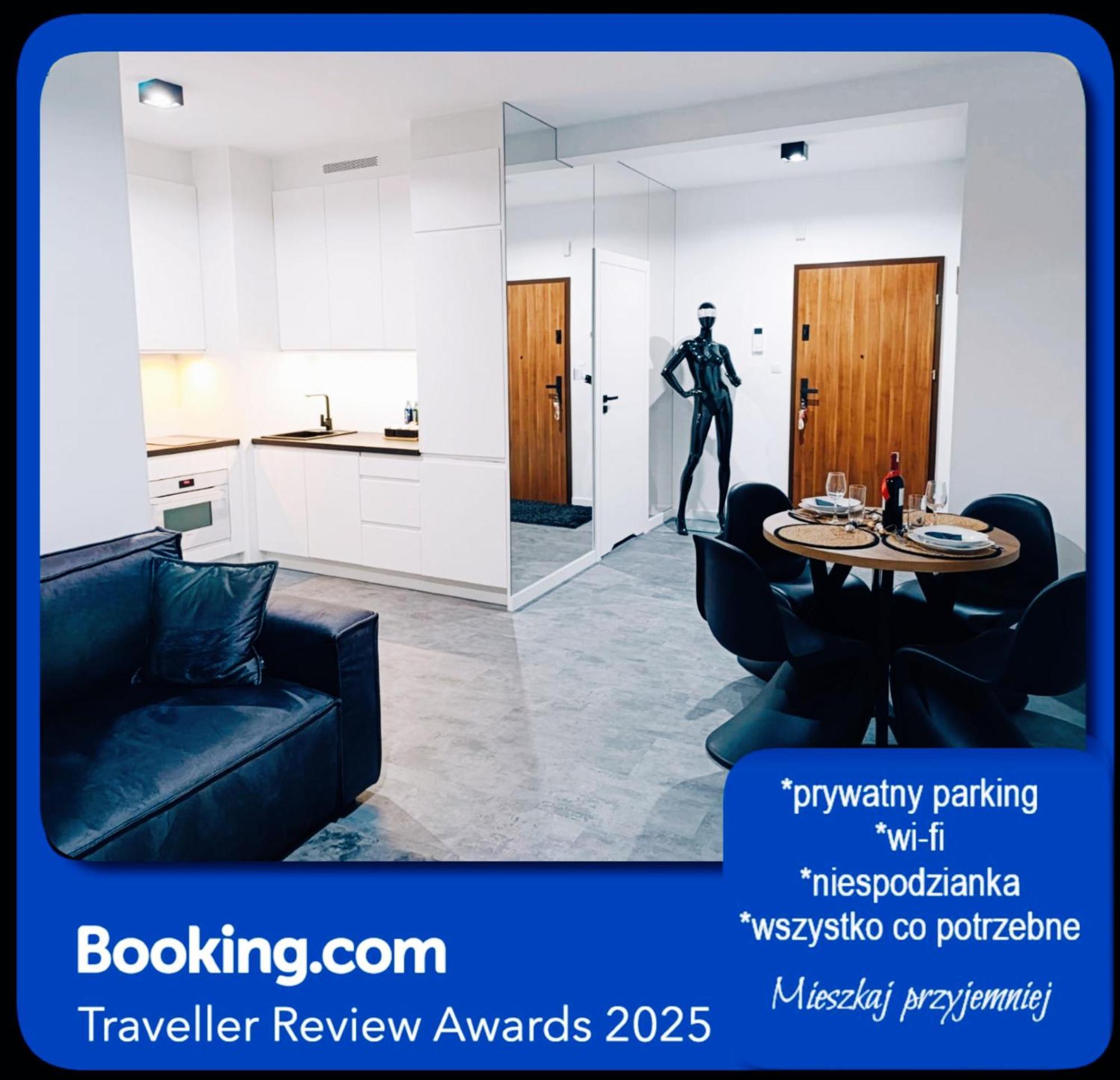 Apartament Sztuk Pieknych 10 피와 외부 사진